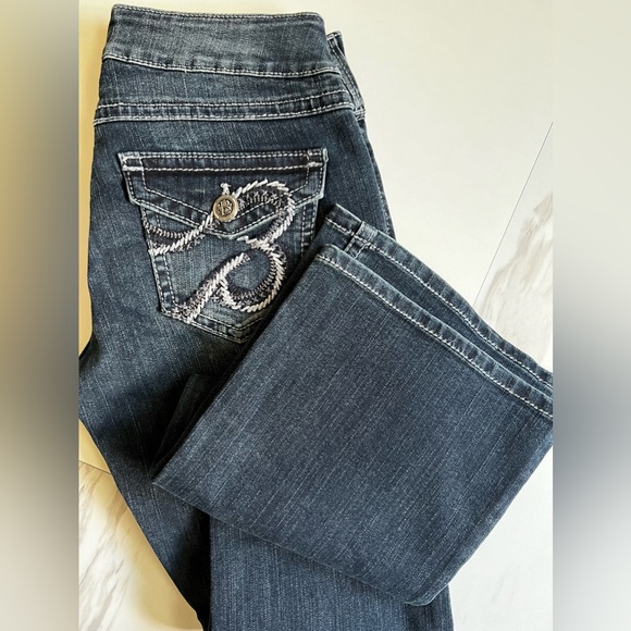 🛍️ Lot of two jeans. Size US2 and size 25. - Picture 7 of 10